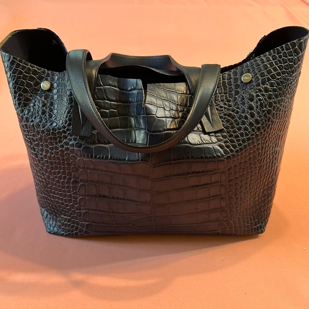 New VINCE Elegant Black Crocodile-Embossed Tote Bag